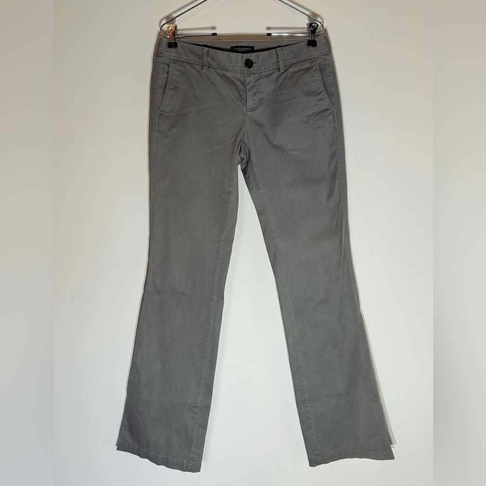 Women’s Banana Republic gray chino pant